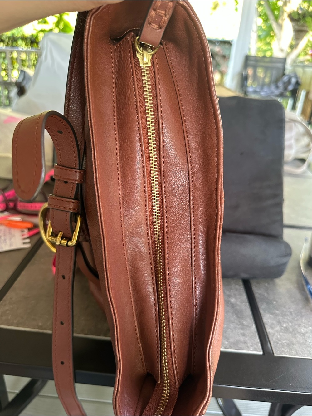 Frye Modern Ring Crossbody Distressed Brown Leather with Brass Ring Accent - Picture 4 of 11